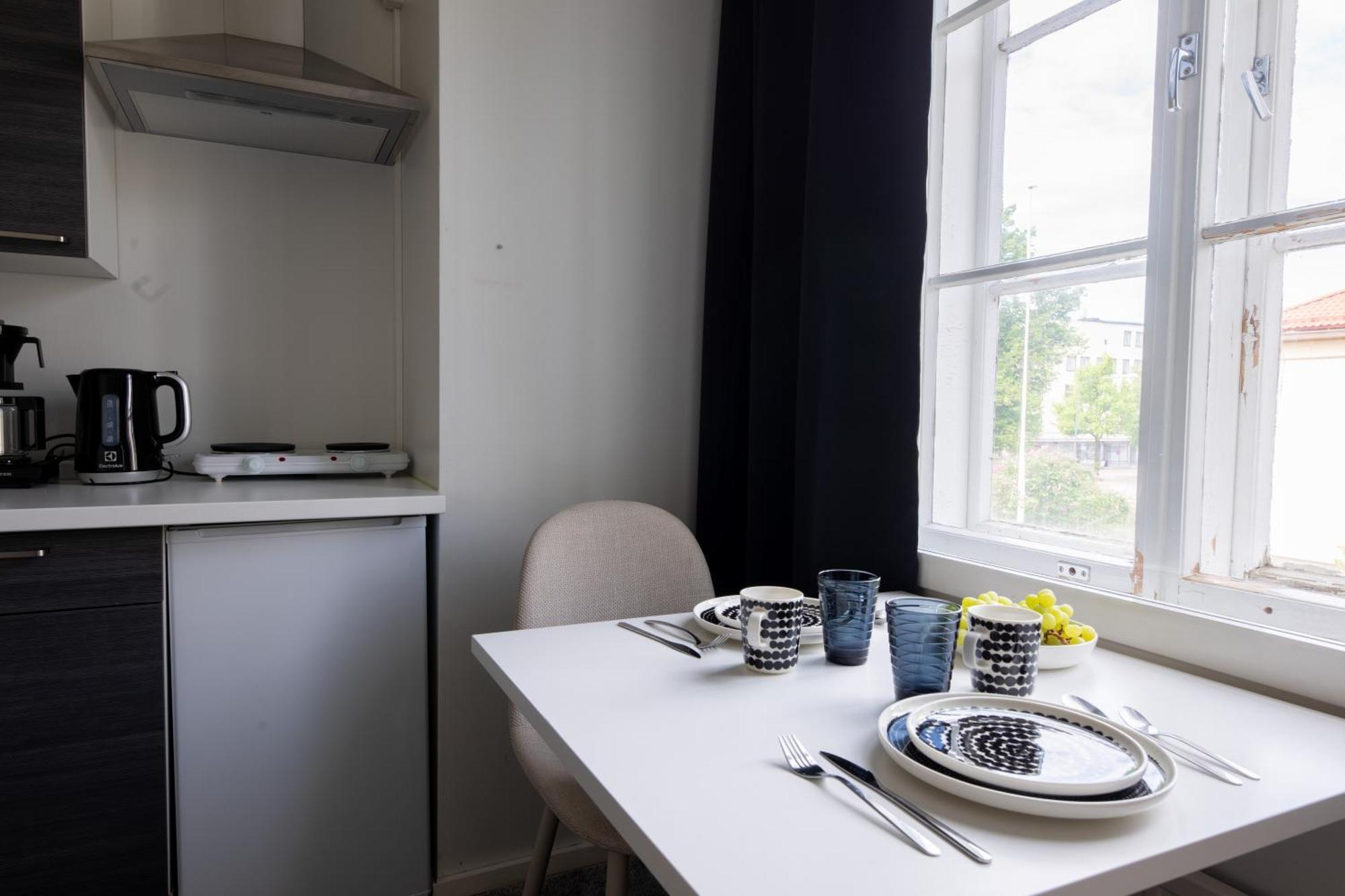 Hostal Vanha Postitalo *